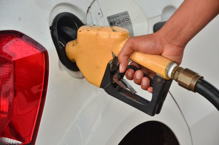 auxilio combustivél