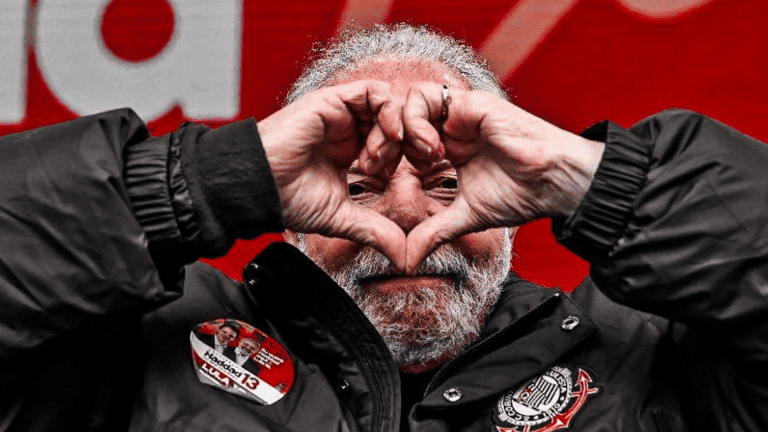 Lula paz e amor